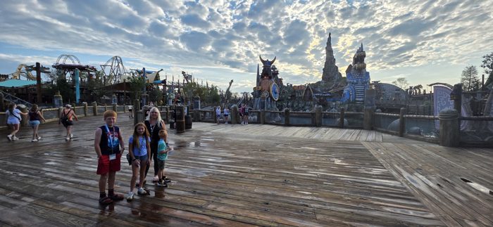 Another quick pose on the same boardwalk before the morning crowds arrive.